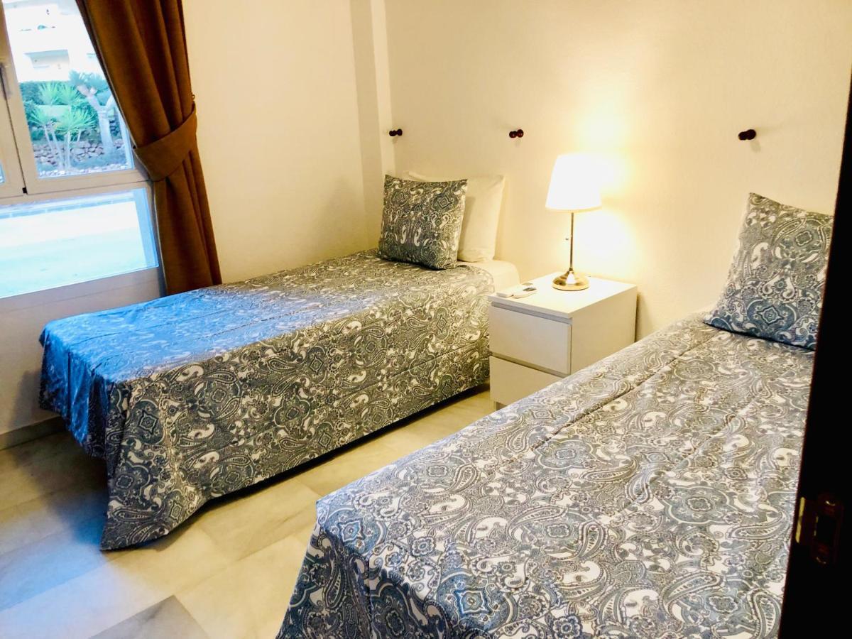 Lovely Sea Views Apartment On La Costa Del Sol El Faro Екстериор снимка