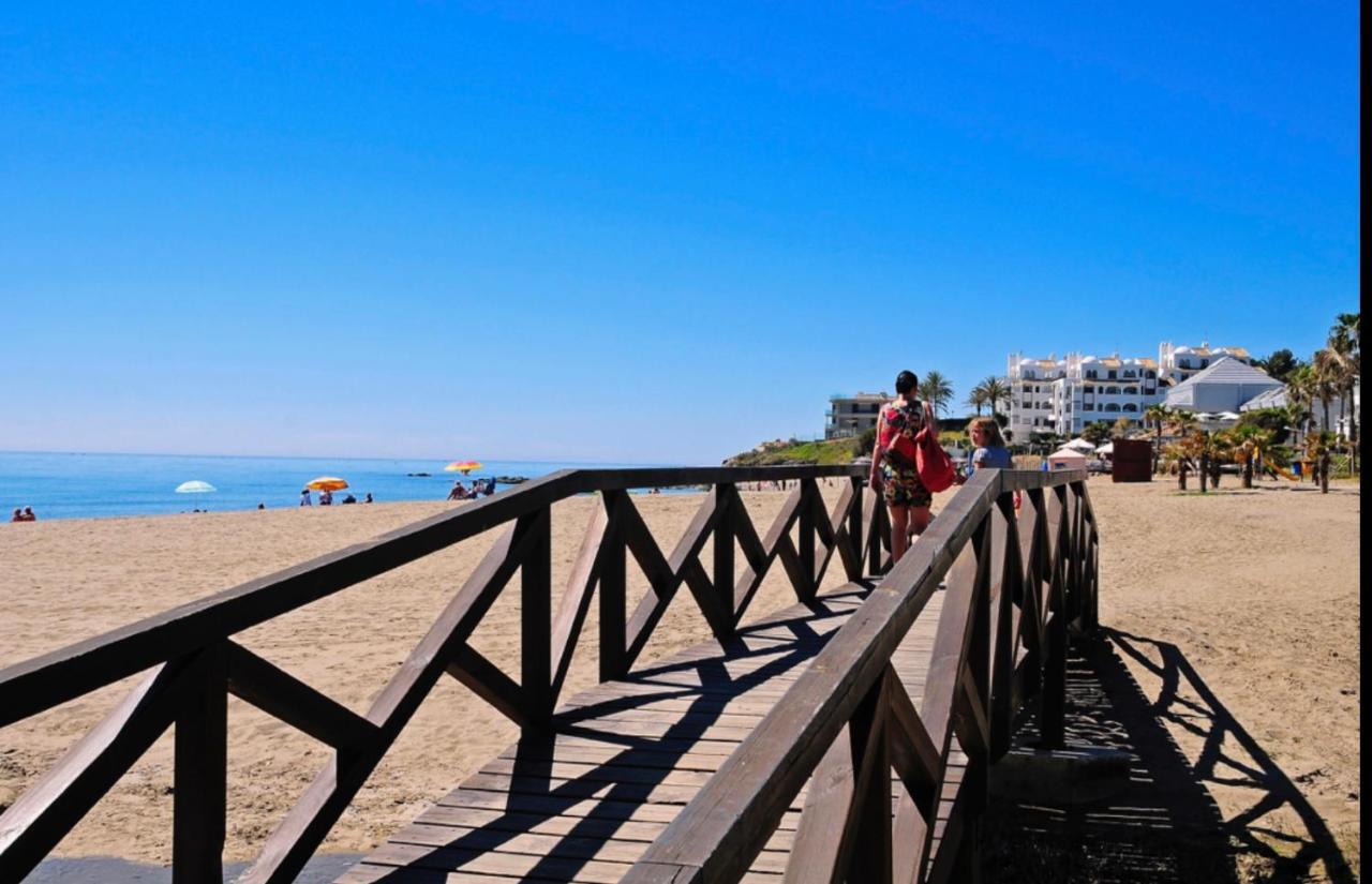 Lovely Sea Views Apartment On La Costa Del Sol El Faro Екстериор снимка