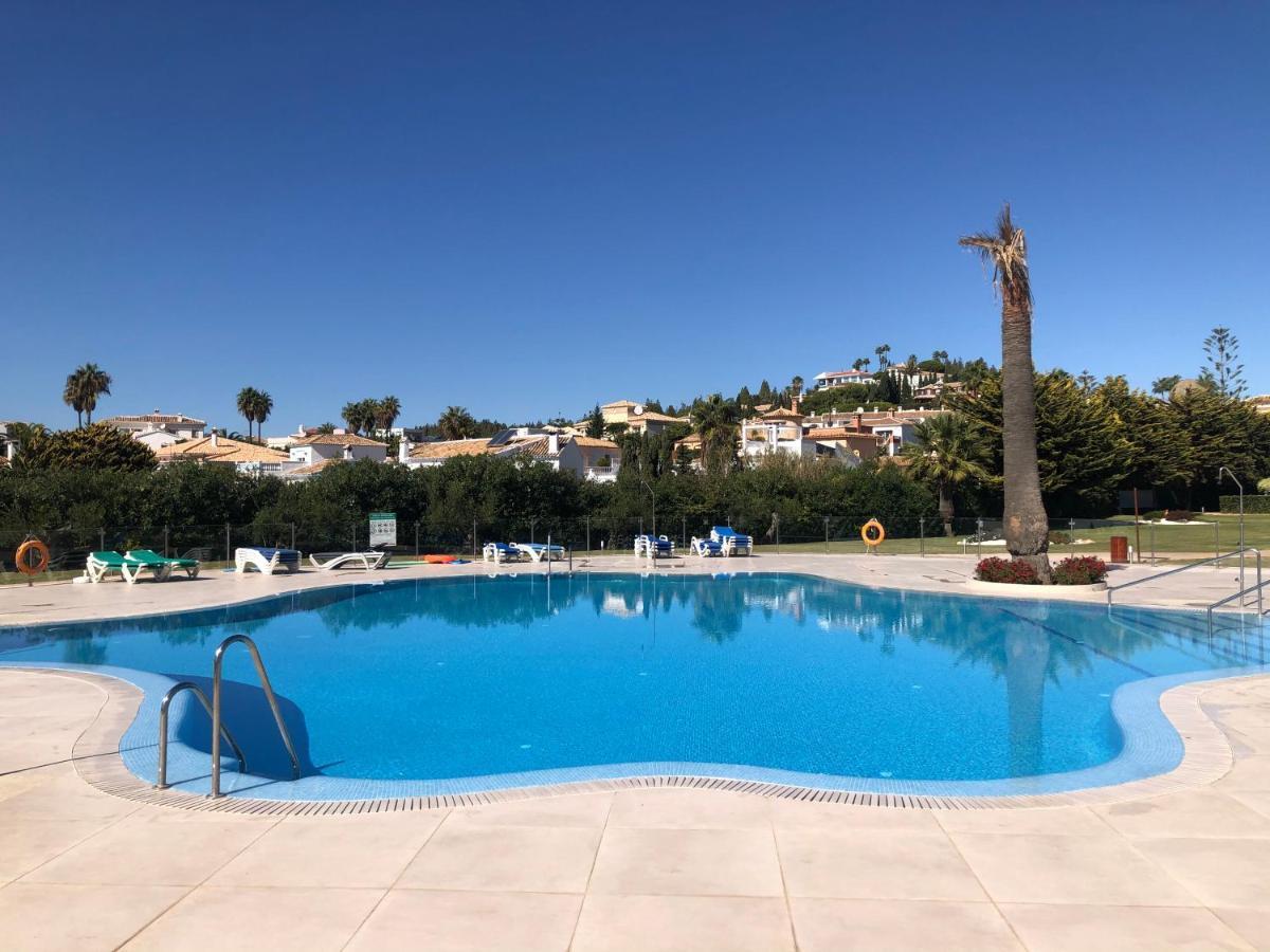 Lovely Sea Views Apartment On La Costa Del Sol El Faro Екстериор снимка